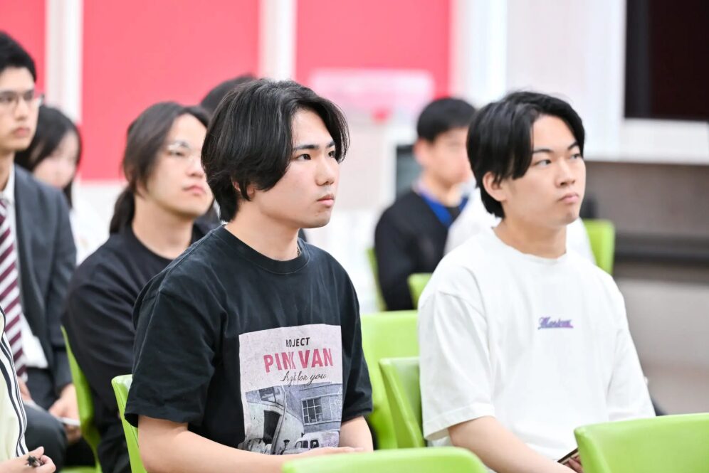 eスポーツのお仕事や、プロの考え方を直接知ることができる、超貴重なトークショーです！